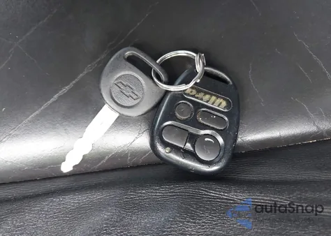 2006 Chevrolet Trailblazer Lt из США, поврежденный, VIN 1GNDT13S562183931